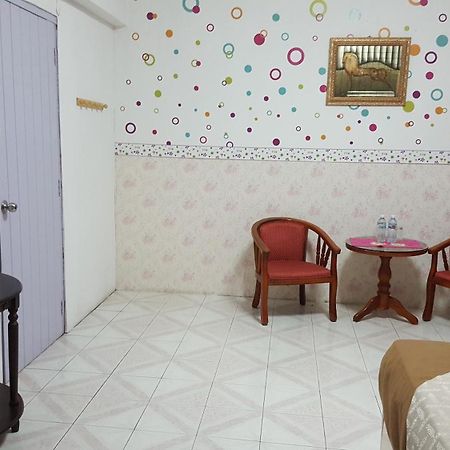 NOH Motel Tuaran Bagian luar foto
